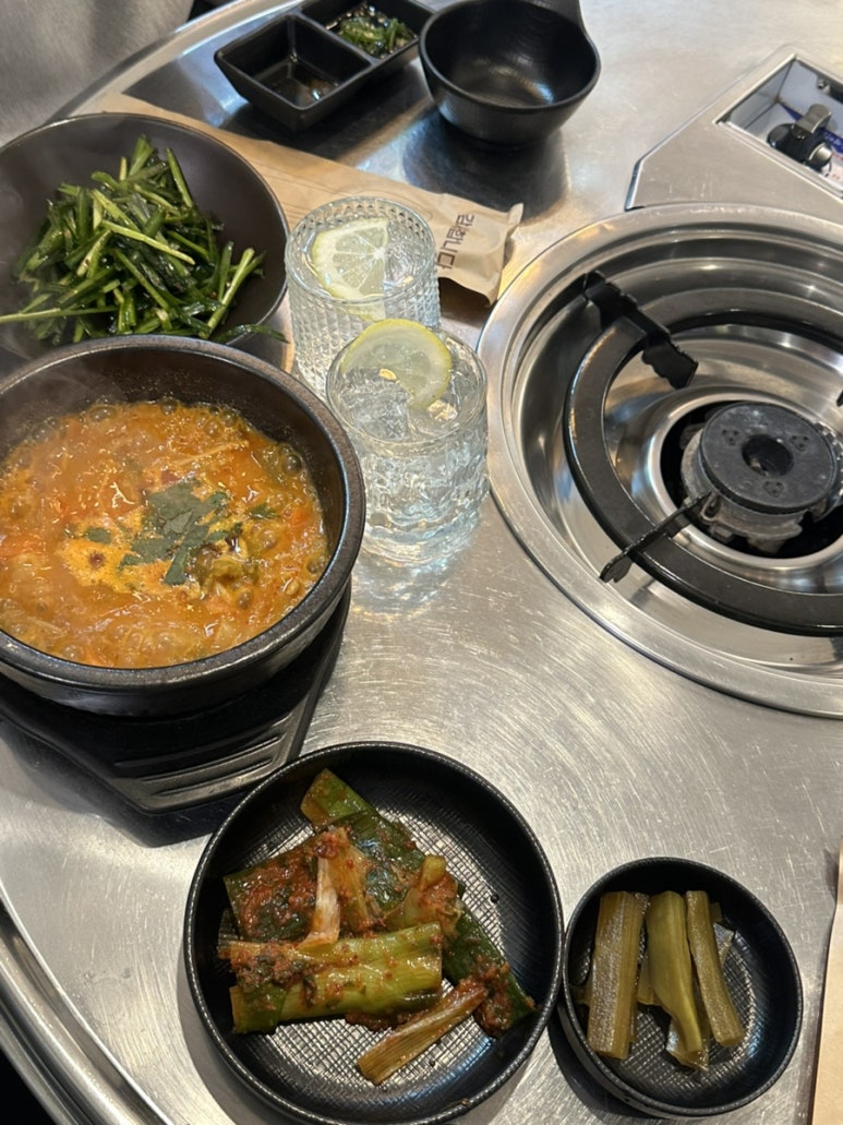 요미곱창 머피본점 이미지