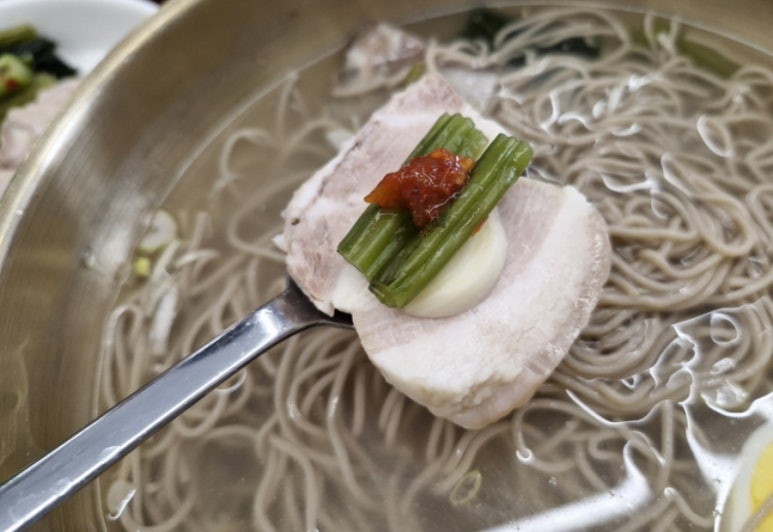 금야면옥 이미지