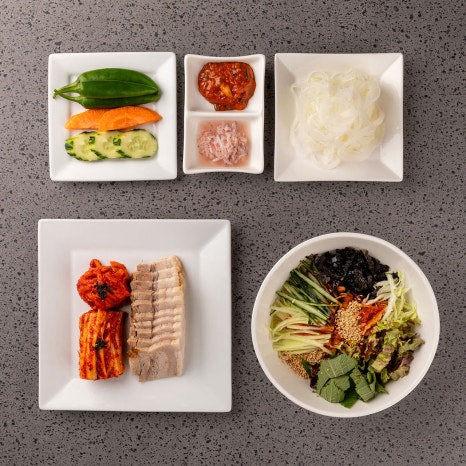 국수와보쌈 이미지
