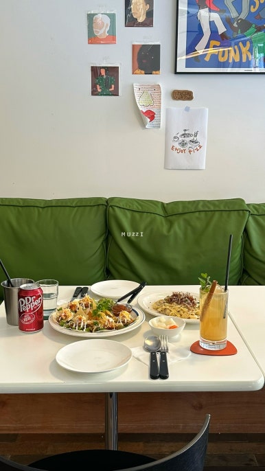 피즈클럽(FIZZ CLUB) 이미지