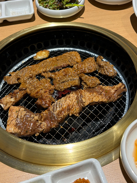 옹고집숯불갈비 이미지