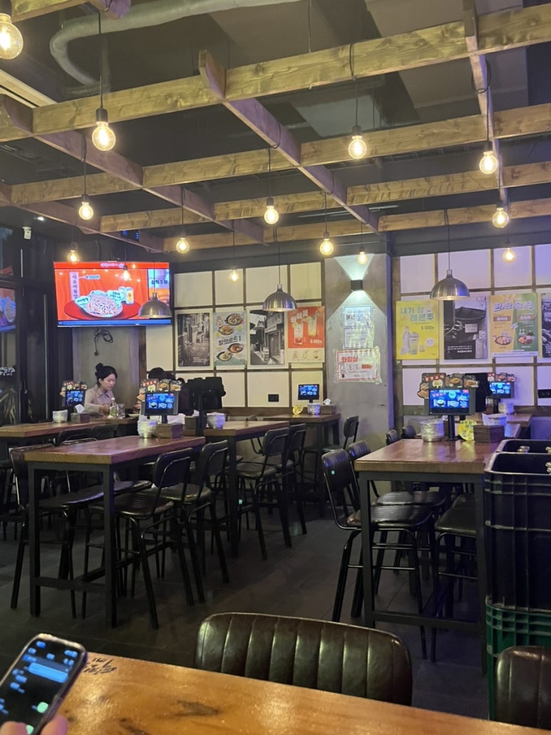 역전할머니맥주 서울대방역점 사진 4
