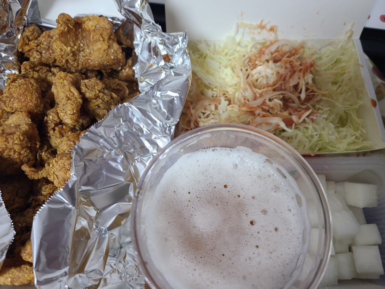 동큐치킨 이미지