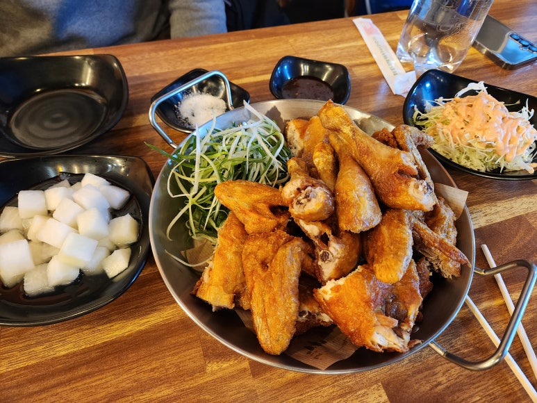 덕팔이통닭 이미지