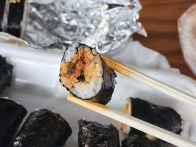 땡초꼬꼬마김밥 이미지