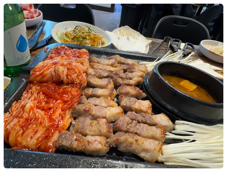 원조돼지식당 이미지