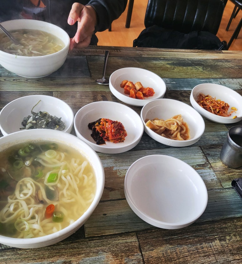 더도리칼국수 이미지
