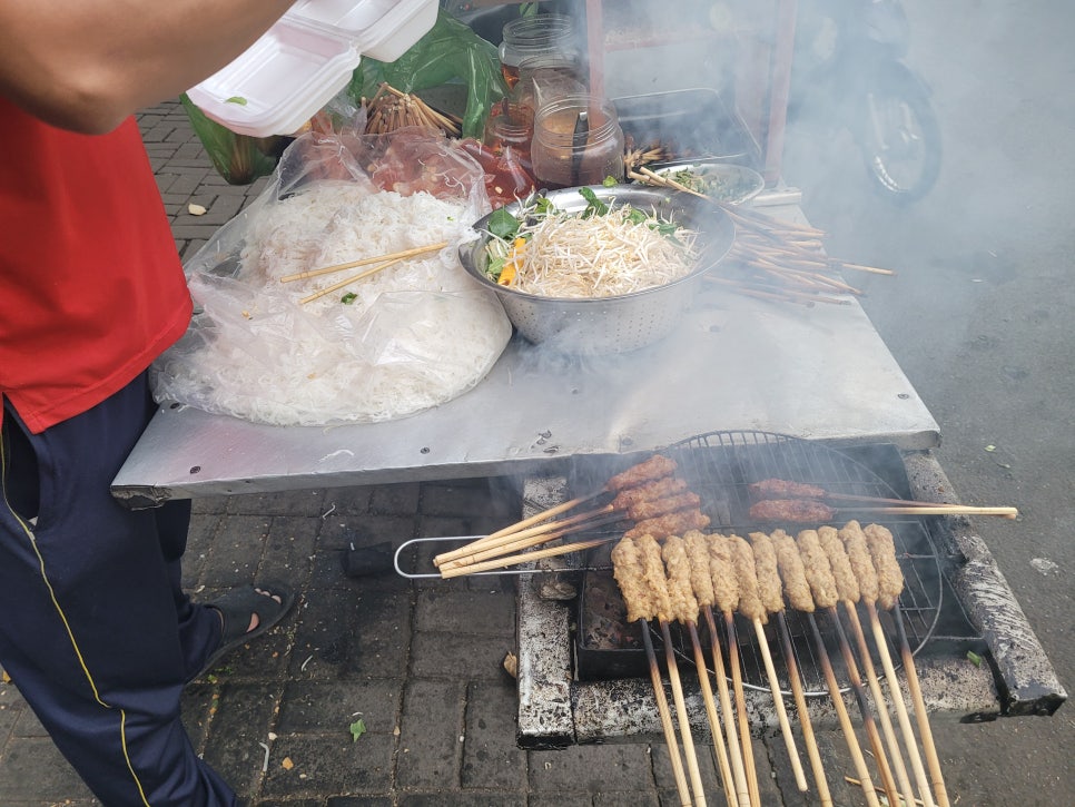 서민숯불꼬치 이미지