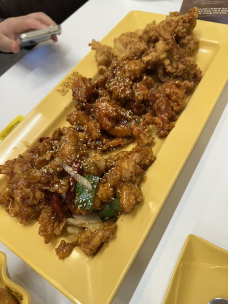 노랑통닭 율하2지구점 이미지