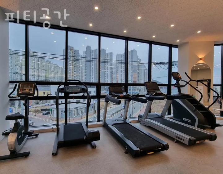 피티(PT) 공간 이미지