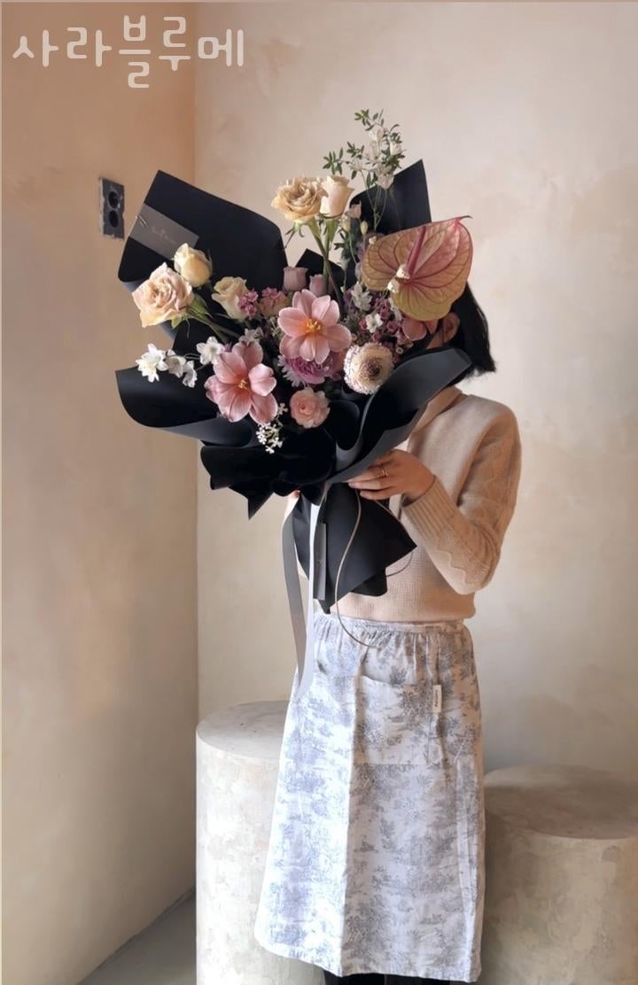 사라블루메 이미지