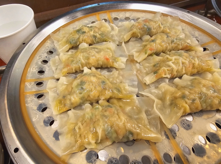 본밀면 이미지