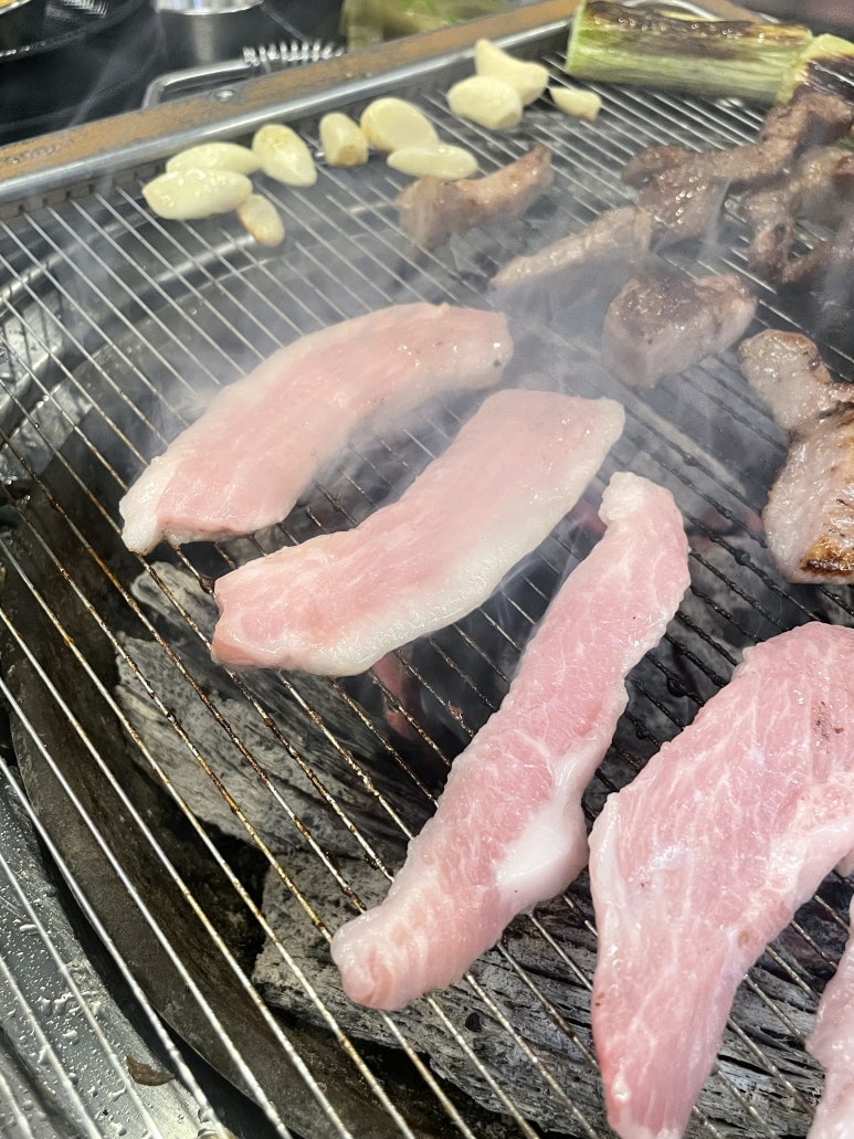 깡통뒷고기 이미지
