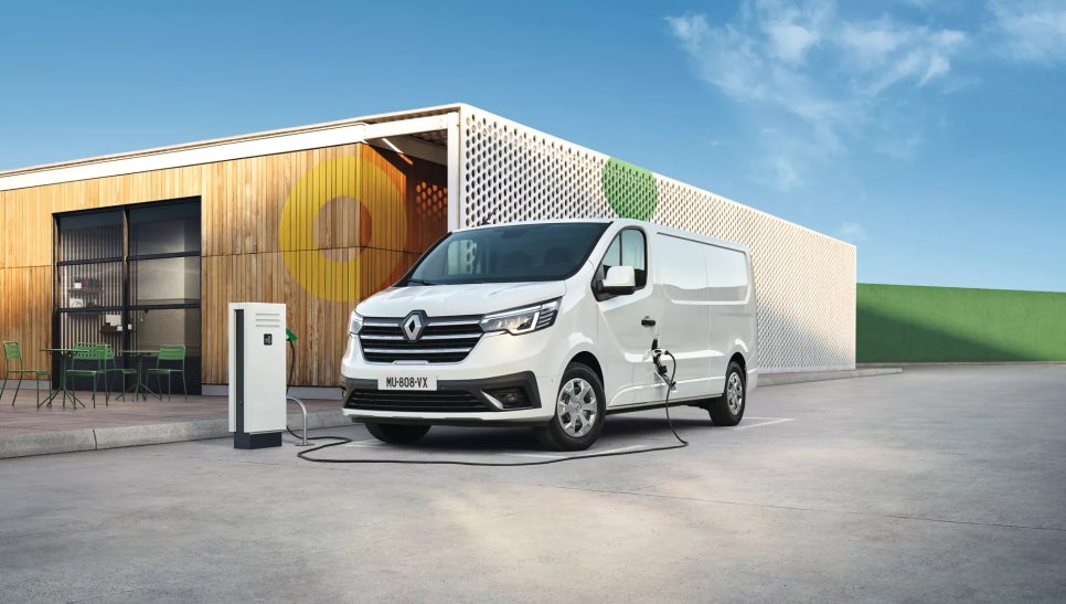 르노 뉴 트래픽 E-테크 일렉트릭 (New Trafic E-Tech Electric) 2025 전기 상용 밴 국내출시 가능할까? 이미지 2