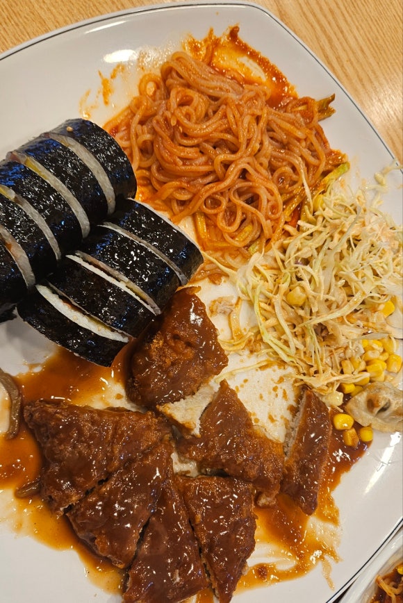 유가네분식 이미지