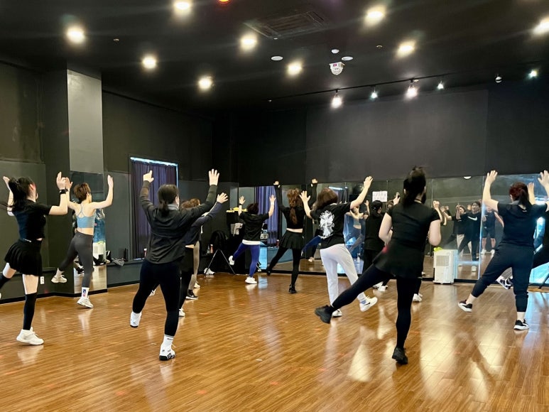 조지아휘트니스 이미지