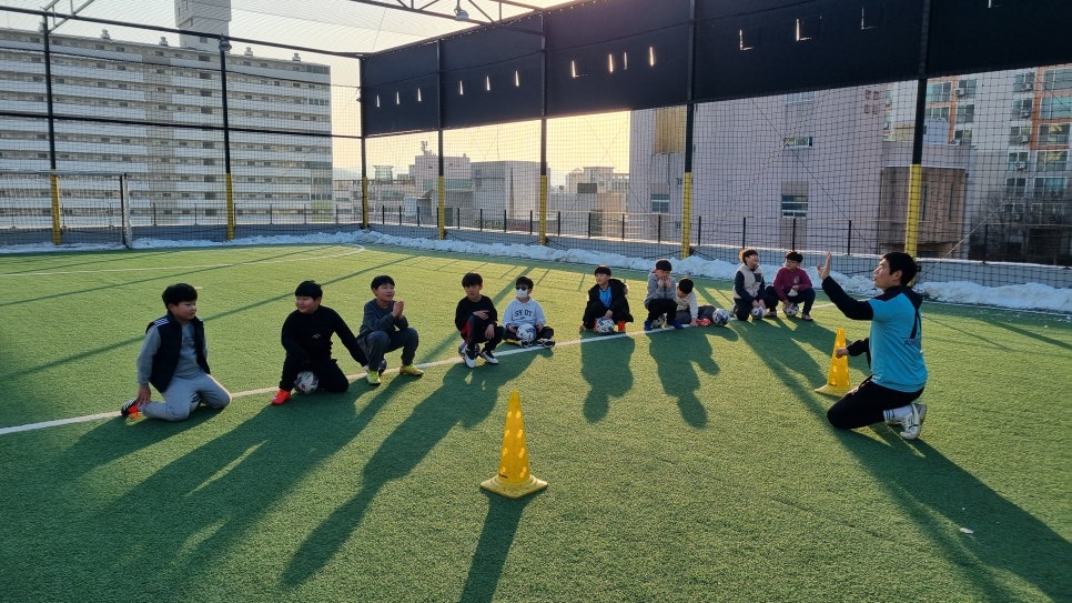 어썸풋볼아카데미 이미지
