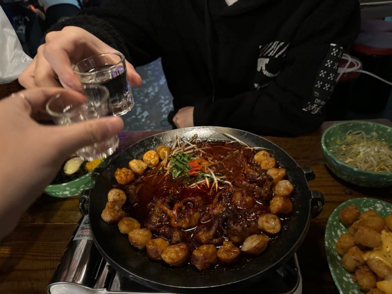 감성닭발 이미지