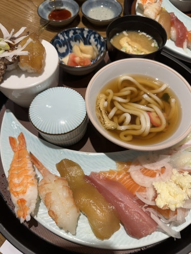 옹근밥 이미지