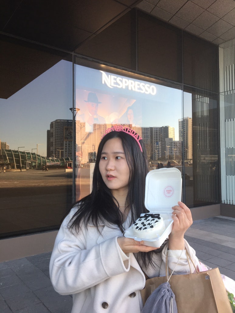 서프라이즈보드카페 이미지