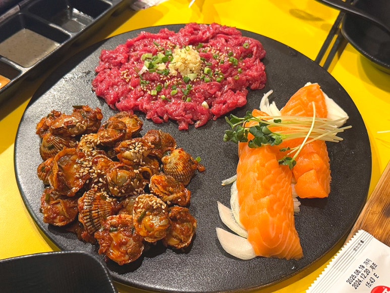 육꼬 이미지