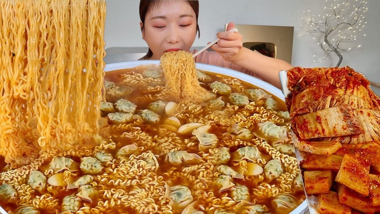창작하는사람 이미지