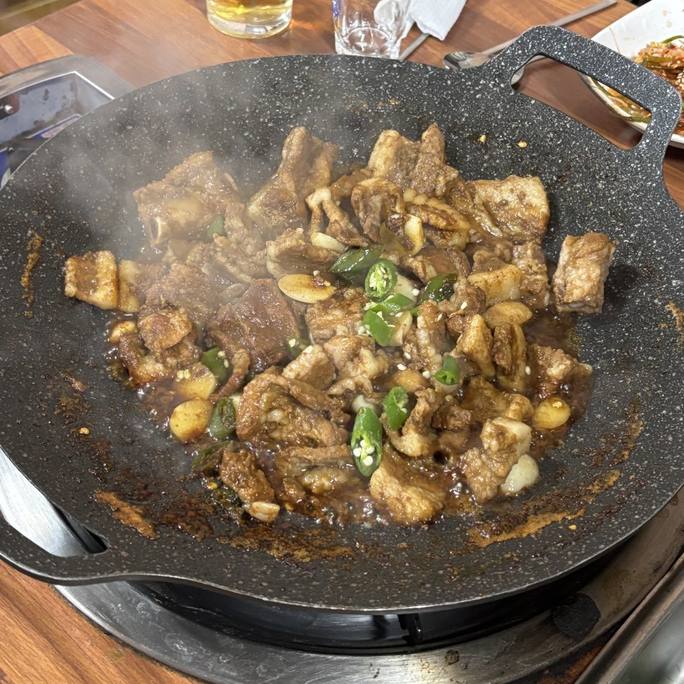 삼진갈비 이미지