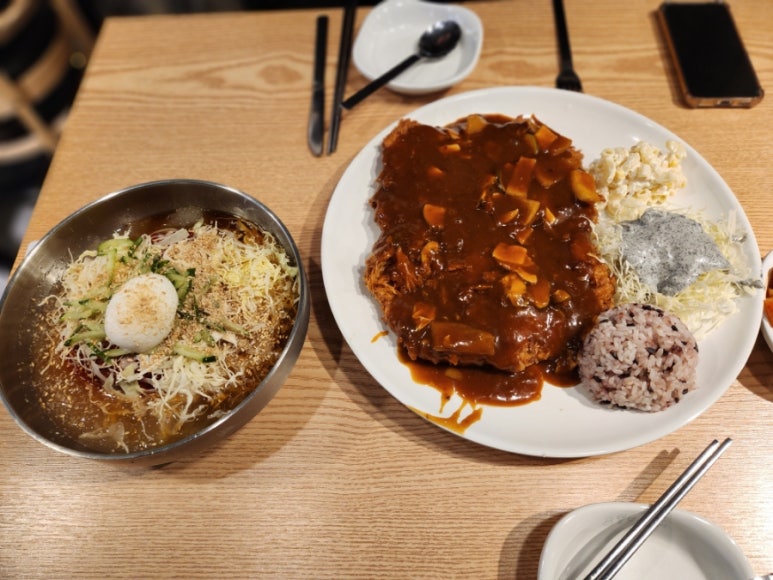 뚱보아저씨수제돈까스 아주대점 이미지