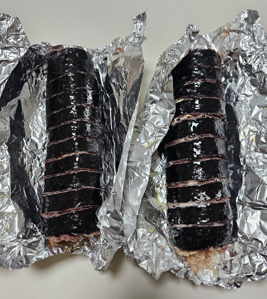 모퉁이흑미김밥 이미지