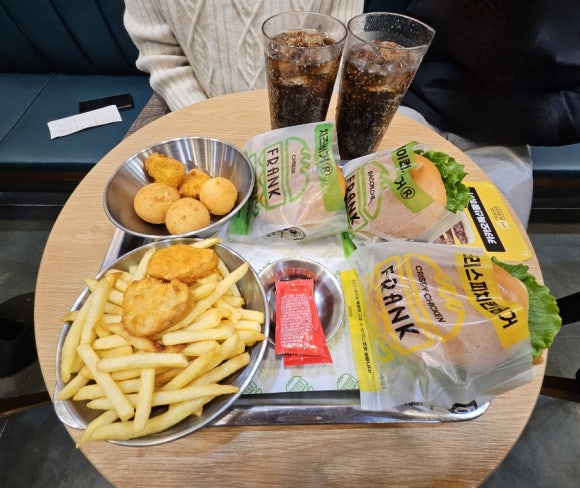 프랭크버거 신창점 이미지