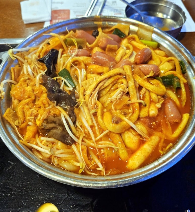 두끼떡볶이광양LF 이미지