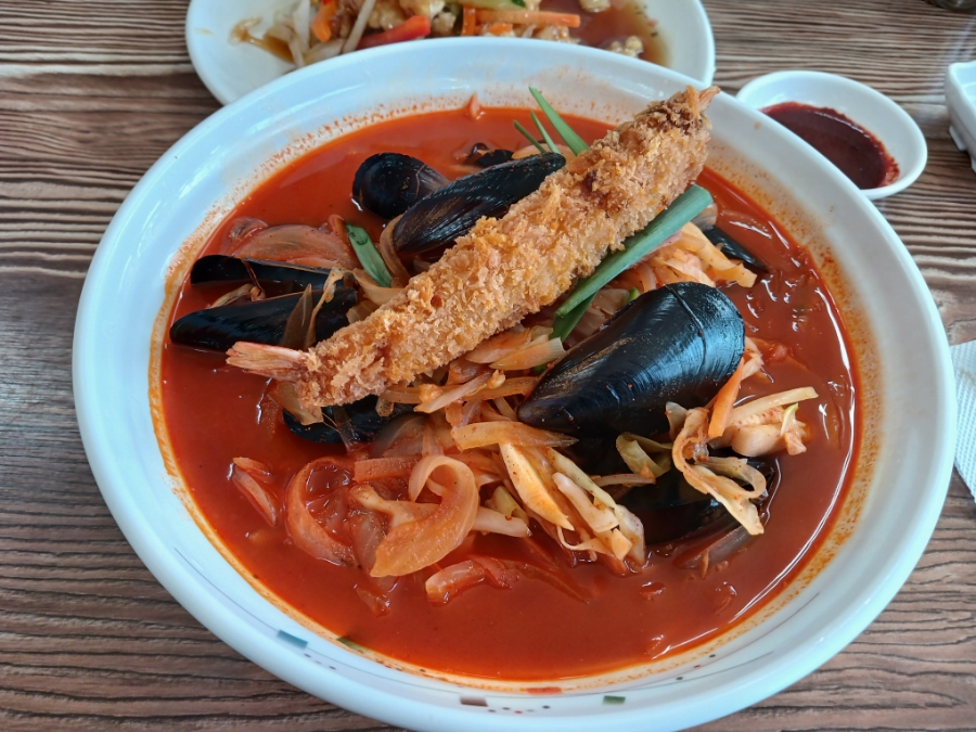 홍등원 이미지
