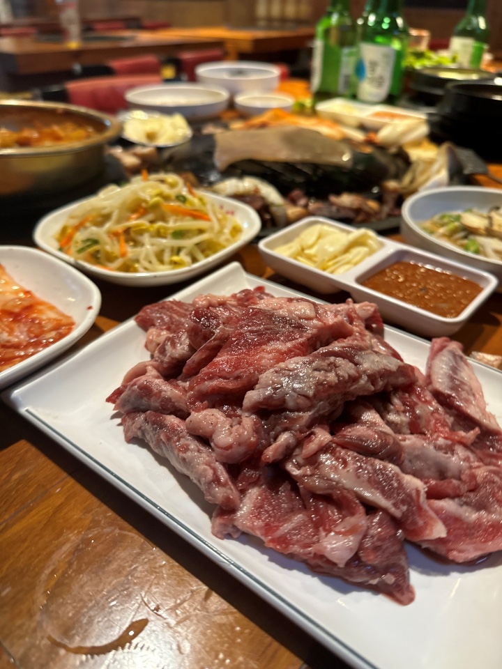 자연숯불화로구이 이미지