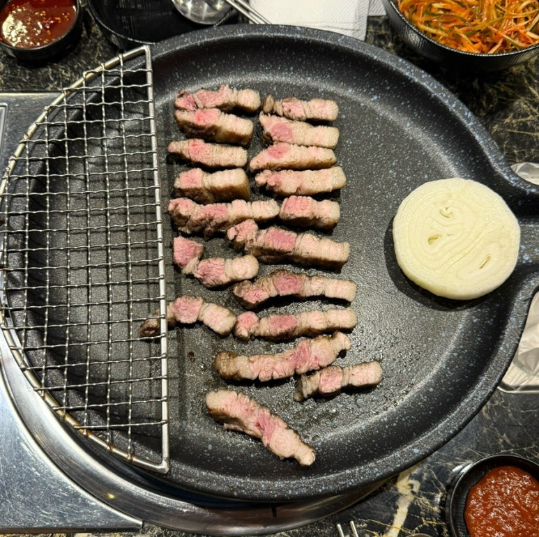 까치내볏짚삼겹살 이미지