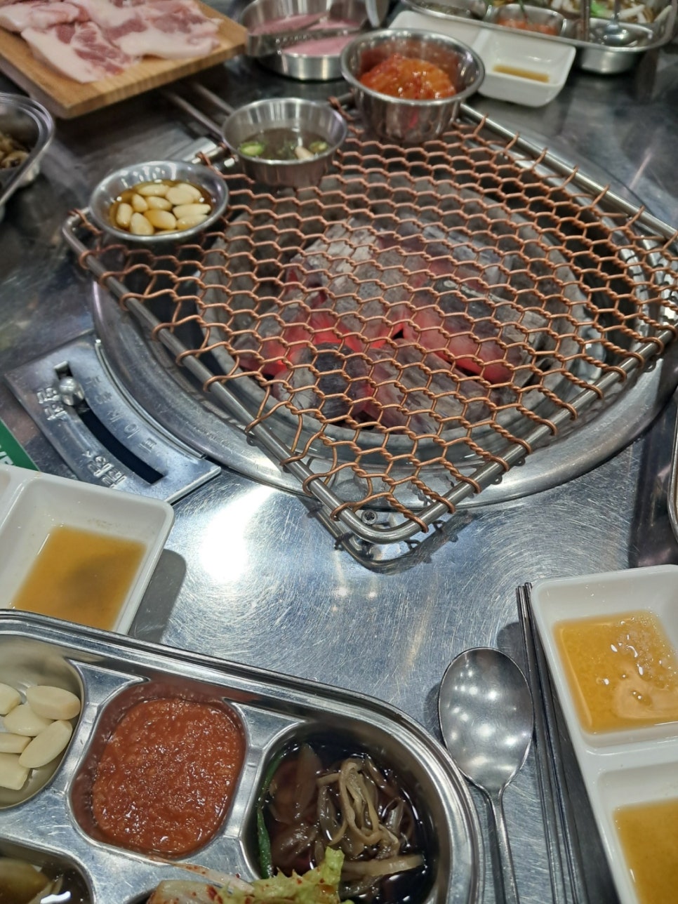 돼지영농후계자통영무전점 이미지