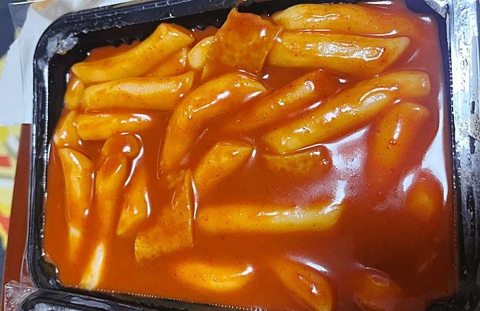 펭귄떡볶이 이미지