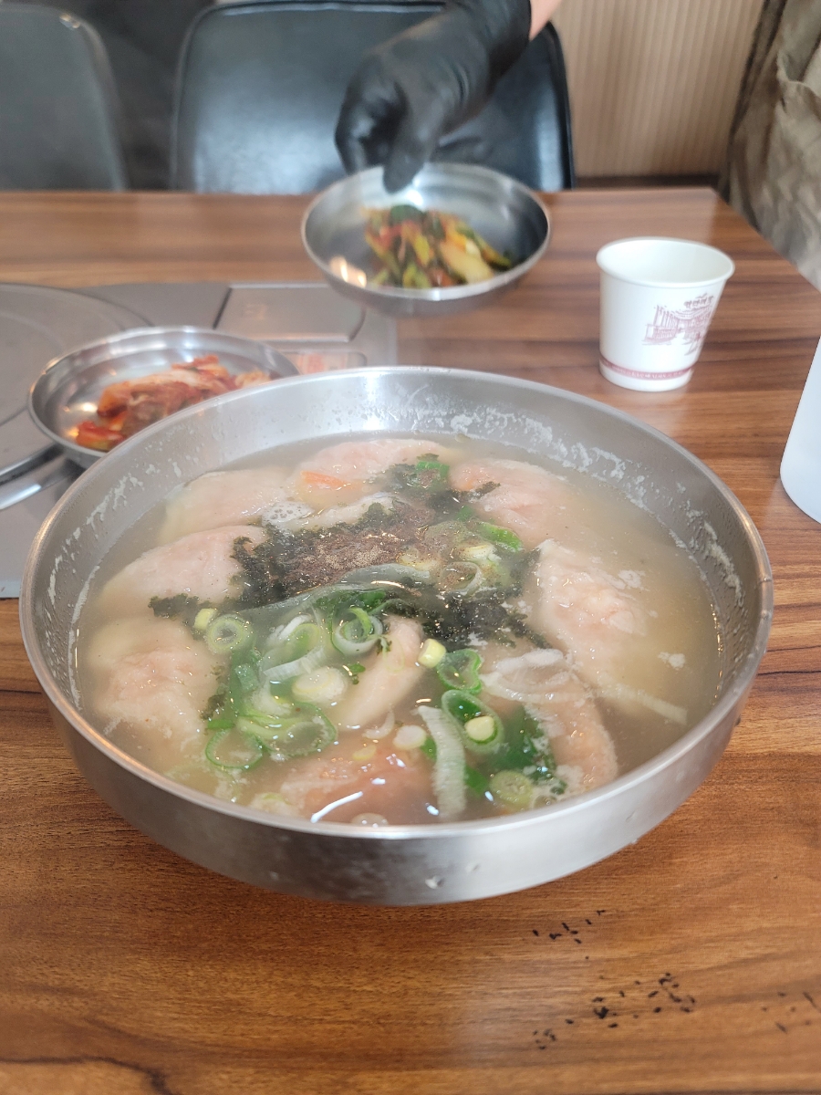 병우네칼국수 이미지