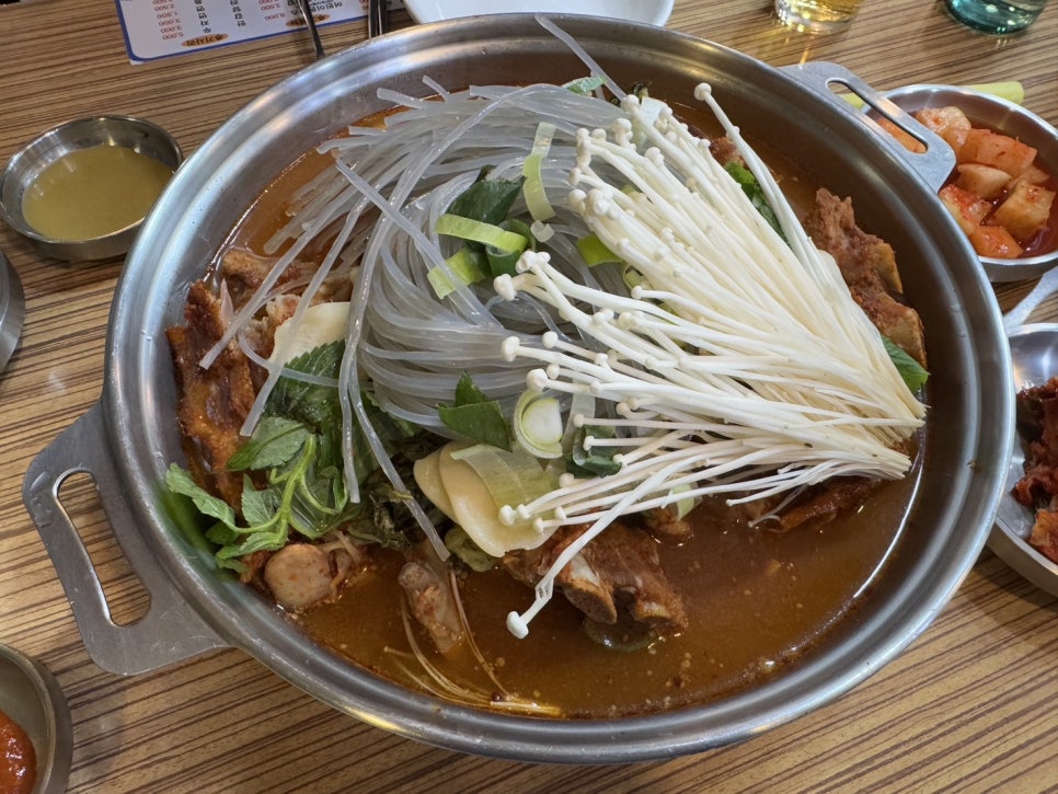 청기와뼈다귀해장국(거제점) 이미지
