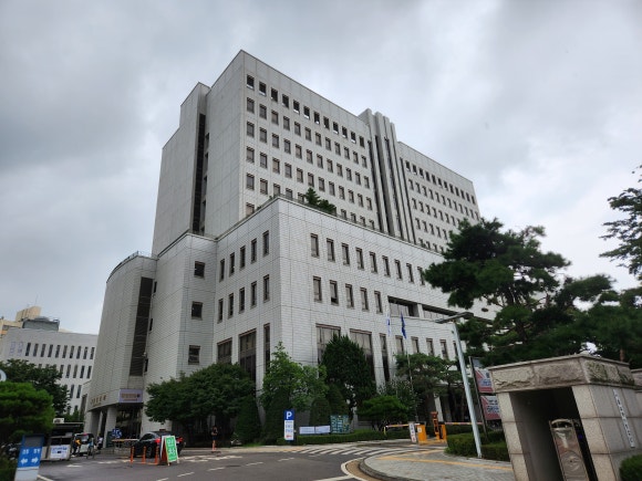 텐퍼센트커피남부 이미지