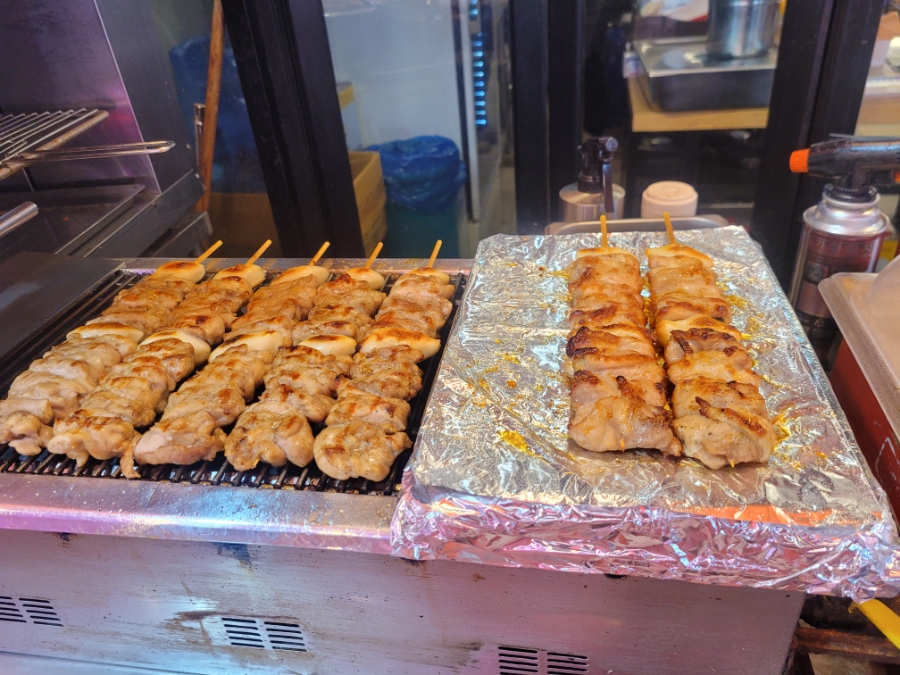 엄지척닭꼬치 이미지