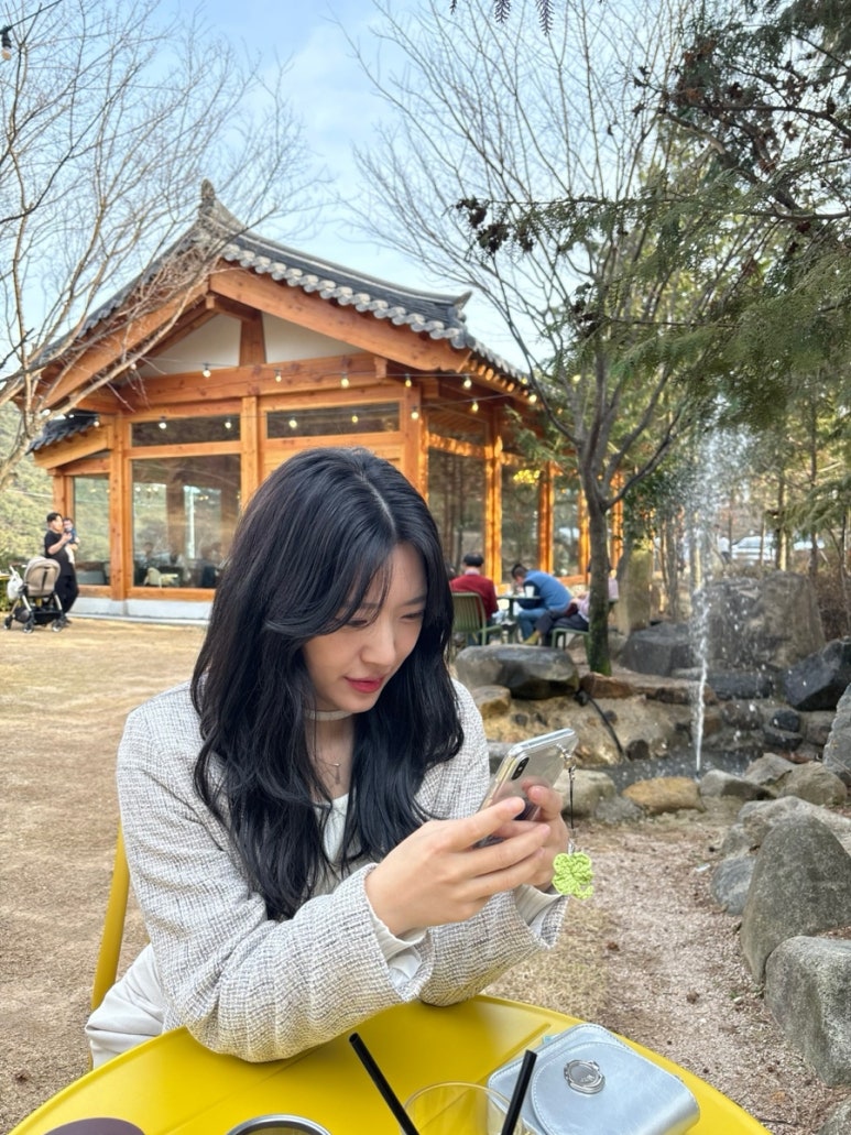 아떼에르 인 예다숲 이미지