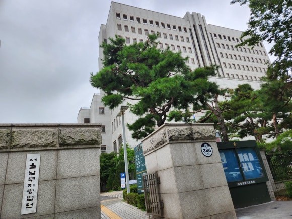 텐퍼센트커피남부 이미지