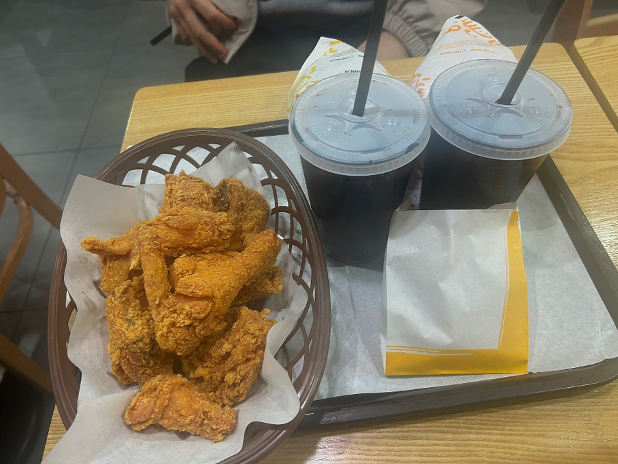 맘스터치(중동점) 이미지