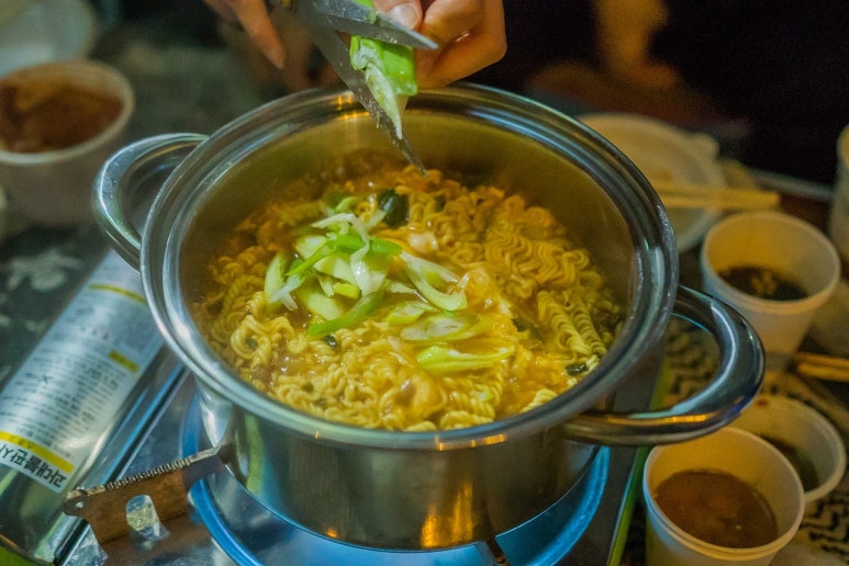 사랑뻥제과 이미지