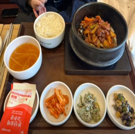본죽앤비빔밥 이미지