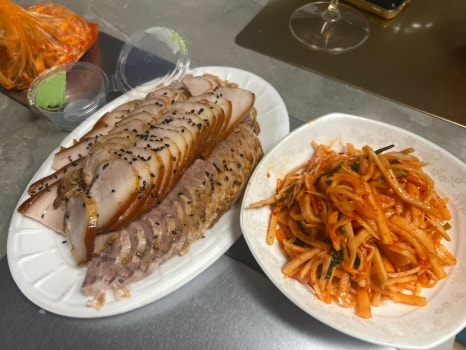 춘화족발 이미지