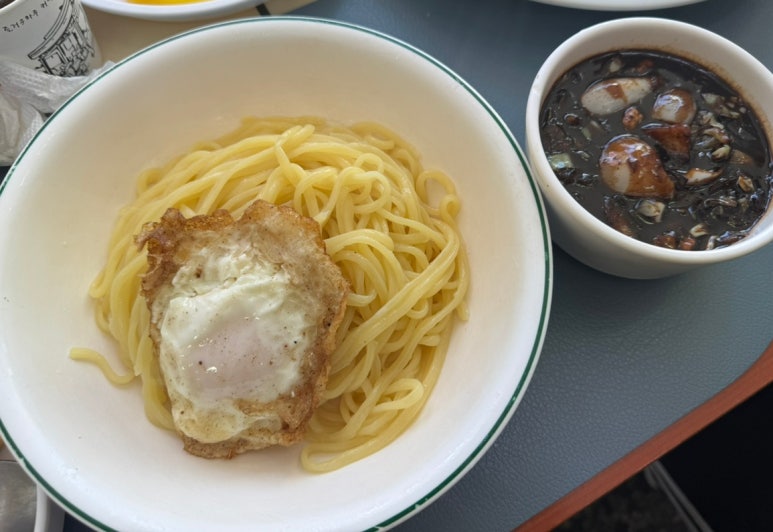 용미관 이미지