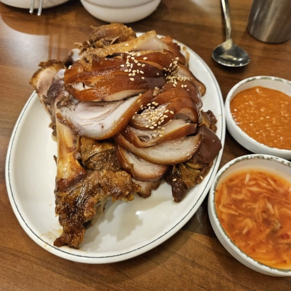 미친핵폭탄 이미지