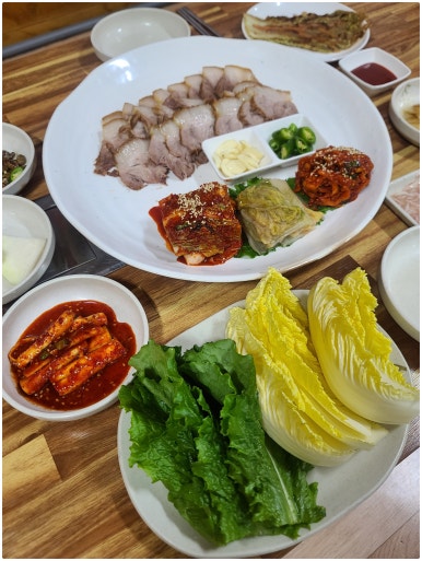 명가네보쌈칼국수 이미지