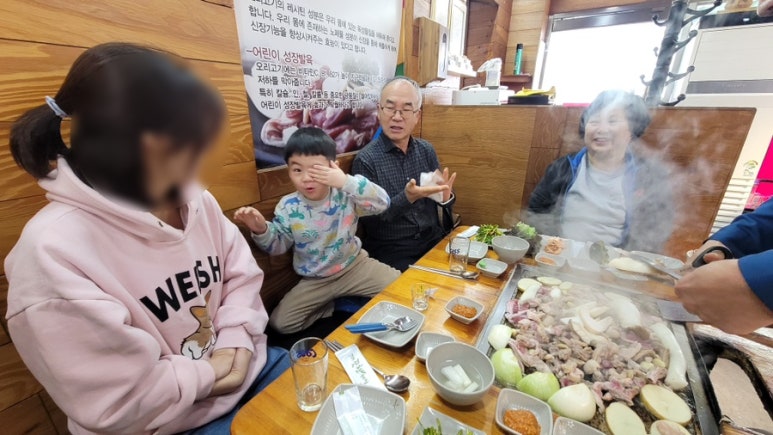까치골오리돌구이 이미지